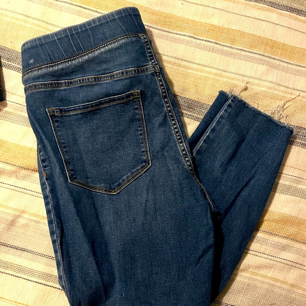 Old navy skinny Jeggings size 14